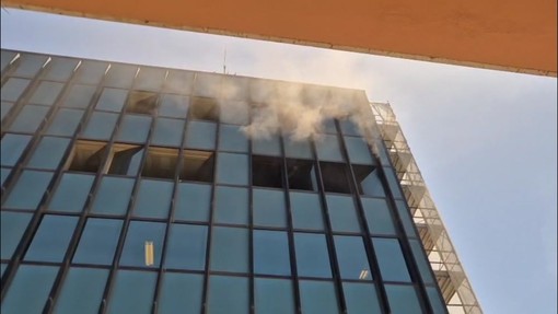 Palermo, incendio nella sede Rai: redazione evacuata