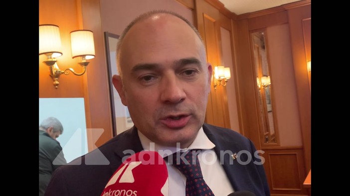 Morte David Rossi, Vinci: "Pista omicidio porta a un'organizzazione criminale" Morte David Rossi, Vinci: "Pista omicidio porta a un'organizzazione criminale"