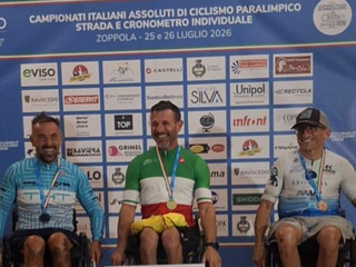 Il podio della gara in linea