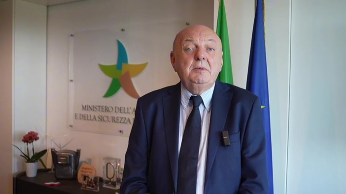 Via libera ddl nucleare sostenibile, Pichetto: "Più energia a famiglie e imprese" Via libera ddl nucleare sostenibile, Pichetto: "Più energia a famiglie e imprese"