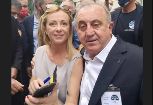 Claudio Volpe con Giorgia Meloni e, sotto, insieme al decano della destra Ninetto Pellegatta e al sindaco Emanuele Antonelli