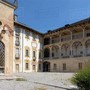 Quando l’arte abbatte i confini: a Miasino nasce un dialogo tra culture con “Riflessi Multiculturali sul Lago”