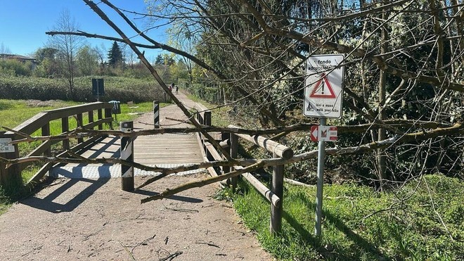 Si va verso una Pasqua soleggiata e mite. Ma oggi è allerta vento forte e rischio incendi in tutta la provincia