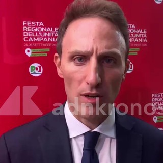 De Luca: "Il governo dovrebbe scusarsi altro che celebrarsi" De Luca: "Il governo dovrebbe scusarsi altro che celebrarsi"