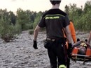 Uomo salvato dai vigili del fuoco su un isolotto a Turbigo