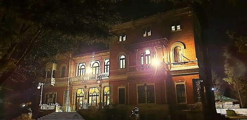 Mandolini protagonisti a Villa Ottolini Tosi: venerdì il concerto del Duo Arte del Pizzico
