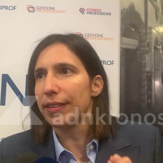 Caro carburanti, Schlein: "Governo non ha scuse, servono risposte e non si può più aspettare" Caro carburanti, Schlein: "Governo non ha scuse, servono risposte e non si può più aspettare"