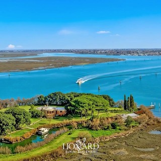 Venezia, ecco l'isola privata da 5,5 milioni in vendita nella laguna