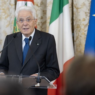 Carceri, Mattarella “Insostenibile il sovraffollamento, un’emergenza i suicidi” / Video