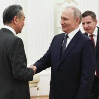 Ucraina, capo diplomazia cinese in Russia: &quot;Lavoriamo per la pace&quot;