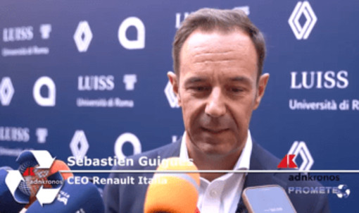 Mobilità, Guigues (Renault): &quot;Chi prova l’elettrico non torna più indietro&quot;