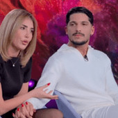 De Ioannon e Steri insieme a Verissimo: "Ecco com'è iniziata la nostra storia..." De Ioannon e Steri insieme a Verissimo: "Ecco com'è iniziata la nostra storia..."