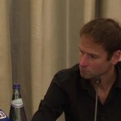 Schwazer risponde alle nuove accuse di doping: "Sono innocente, non mi difenderò più" Schwazer risponde alle nuove accuse di doping: "Sono innocente, non mi difenderò più"