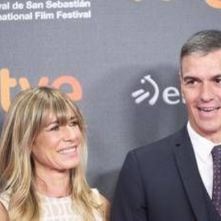 Spagna, la moglie del premier Sanchez rinviata a giudizio Spagna, la moglie del premier Sanchez rinviata a giudizio