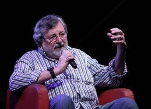 Da 'L'avvelenata' a 'La locomotiva', le dieci canzoni con cui Guccini ha raccontato l'Italia