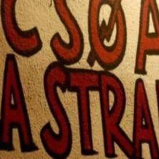 Roma, bomba carta esplode davanti ingresso centro sociale 'La Strada'
