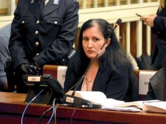 Alessia Pifferi, periti in aula: "Immaturità affettiva ma capace di intendere e volere" Alessia Pifferi, periti in aula: "Immaturità affettiva ma capace di intendere e volere"