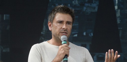 Alessandro Di Battista ricoverato a Cuba, M5s “Grande apprensione”