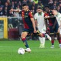 Il Genoa di De Rossi vince 2-1 e rallenta la corsa Champions della Roma Il Genoa di De Rossi vince 2-1 e rallenta la corsa Champions della Roma