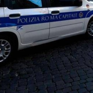 Roma, 14enne travolto da un suv su marciapiede davanti a scuola: non è in pericolo di vita