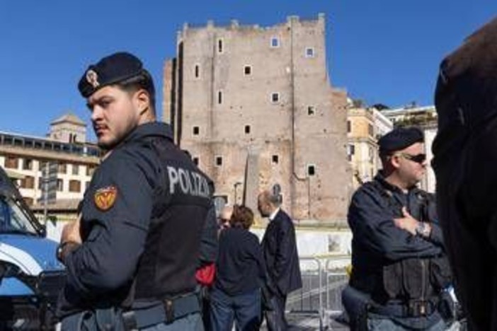 Crollo Torre dei Conti, lutto cittadino oggi a Roma per operaio morto