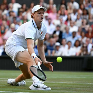 Sinner scavalca Hewitt, 81^ settimana da numero uno del ranking mondiale