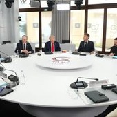 Ucraina-Russia, Trump: "Parlato con Zelensky e Putin, qualcosa sta per succedere" Ucraina-Russia, Trump: "Parlato con Zelensky e Putin, qualcosa sta per succedere"