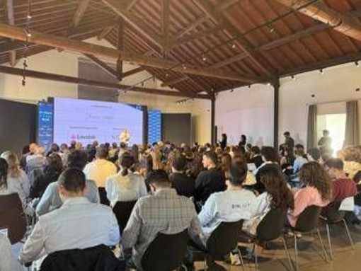 Hackathon Synlab, vince Alma-Care soluzione digitale per invecchiare bene