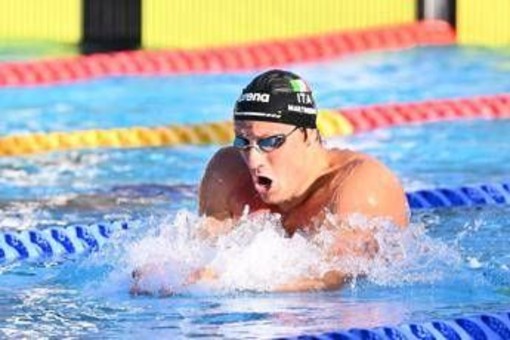 Mondiali nuoto, avanzano Martinenghi e Razzetti. Attesa per le finali di Ceccon e Quadarella Mondiali nuoto, avanzano Martinenghi e Razzetti. Attesa per le finali di Ceccon e Quadarella