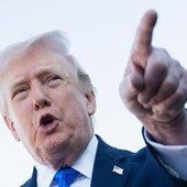 Trump: "Colloqui ottimi con Iran per chiudere la guerra". Teheran frena: "Solo contatti"