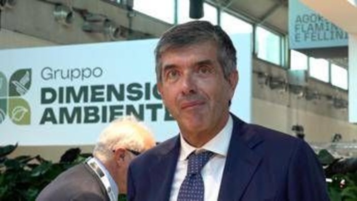 Rifiuti, Capra (Dimensione Ambiente): "Forte crescita, trattiamo oltre 1mln di t annue" Rifiuti, Capra (Dimensione Ambiente): "Forte crescita, trattiamo oltre 1mln di t annue"