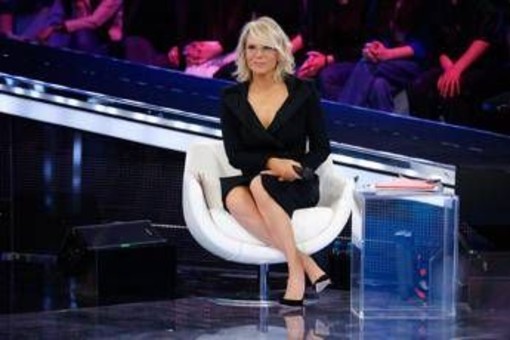 Amici, stasera la semifinale: le anticipazioni e gli ospiti