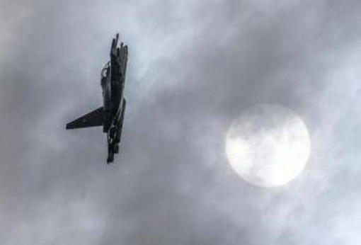 Iran, netto svantaggio aereo per Teheran: impiegati jet guerra Vietnam Iran, netto svantaggio aereo per Teheran: impiegati jet guerra Vietnam