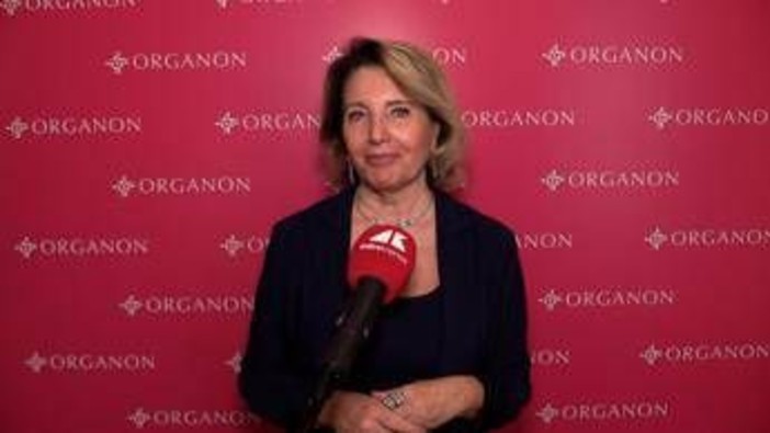 Colao: "Depressione, emicrania e osteoporosi colpiscono più le donne"