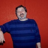 Guccini, il testamento: le case alla moglie Raffaella, alla figlia diritti d'autore e quote societarie