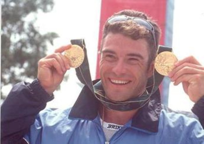 Antonio Rossi, trent'anni dopo Atlanta: "La gara perfetta? In realtà la sbagliai. Galeazzi la rese eterna" Antonio Rossi, trent'anni dopo Atlanta: "La gara perfetta? In realtà la sbagliai. Galeazzi la rese eterna"