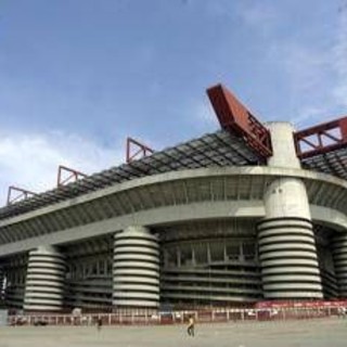Vendita stadio San Siro, Procura di Milano indaga per turbativa d'asta. Firmato il rogito Vendita stadio San Siro, Procura di Milano indaga per turbativa d'asta. Firmato il rogito