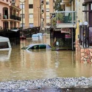 Aiuti europei per i danni della tempesta Harry, 75 milioni per l’Italia (ma i danni sfiorano i 3 miliardi)