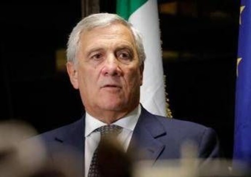 Manovra: Tajani: "Per malati recupero spese sanità in corso anno, con cashback o carta credito" Manovra: Tajani: "Per malati recupero spese sanità in corso anno, con cashback o carta credito"