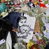 Bimbo trapiantato morto a Napoli, accolta richiesta ricusazione: cambia cardiochirurgo per autopsia Bimbo trapiantato morto a Napoli, accolta richiesta ricusazione: cambia cardiochirurgo per autopsia