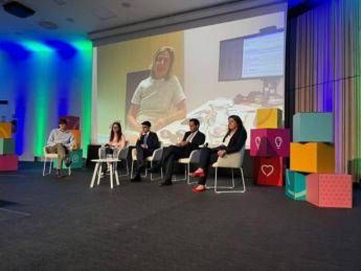 Sostenibilità, indagine: per 46% Under 30 digitale ha stesso impatto combustibili fossili Sostenibilità, indagine: per 46% Under 30 digitale ha stesso impatto combustibili fossili