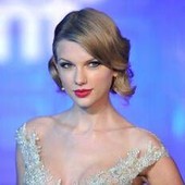 Taylor Swift è Global Artist of the Year per la sesta volta: nel 2025 regina mondiale delle vendite Taylor Swift è Global Artist of the Year per la sesta volta: nel 2025 regina mondiale delle vendite