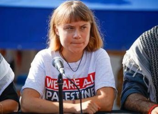 Maltrattamenti su Greta Thunberg e attivisti Flotilla, Israele smentisce: &quot;Menzogne&quot;
