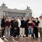 Giovani, Fond. Unhate: "Uno su quattro è 'in blocco' ma 17% è 'fiducioso propositivo"