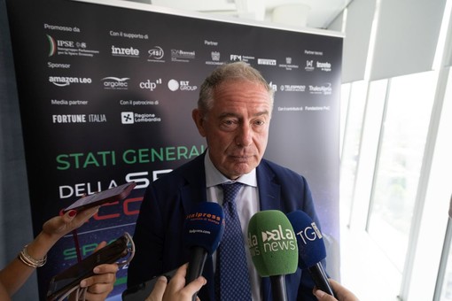 Urso “A settembre pacchetto shock semplificazioni” Urso “A settembre pacchetto shock semplificazioni”