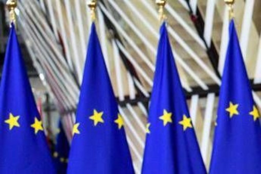 Dazi, Ue replica a critiche: "Con Usa fatto quello che Stati volevano" Dazi, Ue replica a critiche: "Con Usa fatto quello che Stati volevano"