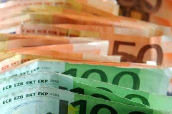 &quot;I pagamenti in contanti devono rimanere&quot;, la Svizzera 'difende' il cash