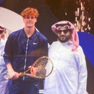 Sinner, il Six Kings Slam non vale 'solo' 6 milioni: per Jannik anche una racchetta d'oro