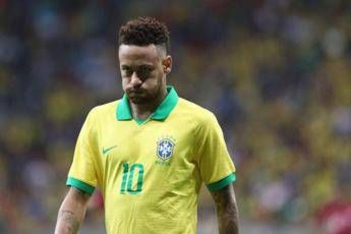 Neymar, dubbi sul futuro: "Potrei ritirarmi a dicembre"