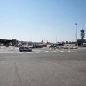 Principio d'incendio su volo Easyjet a Malpensa, passeggeri evacuati e scalo chiuso per un'ora
